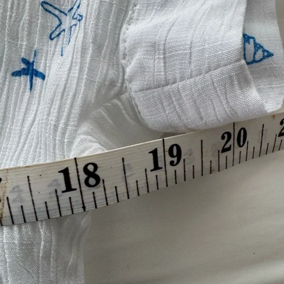 Carolyn Taylor Textured Seashell Printed Top Size Large Coastal Beachcore Summer - Picture 4 of 8